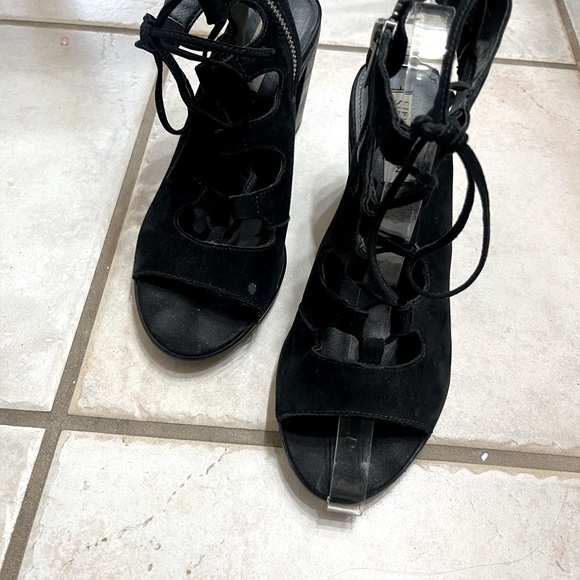 Steve Madden Lace Up Open Sandals 9 - Picture 7 of 10